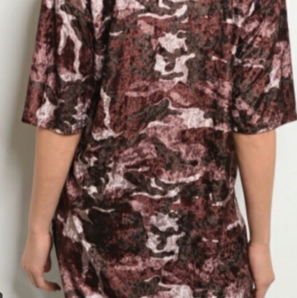 The photo dose no justice to this incredible top T - Picture 3 of 8